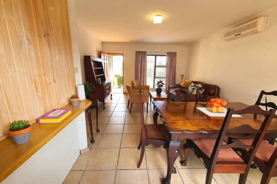 2 Bedroom Property for Sale in Ruwari Western Cape
